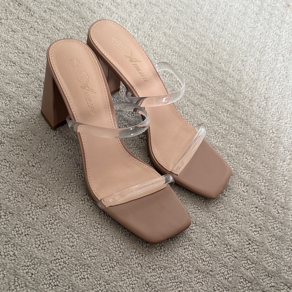 Aldo Women's Nude Block Heels